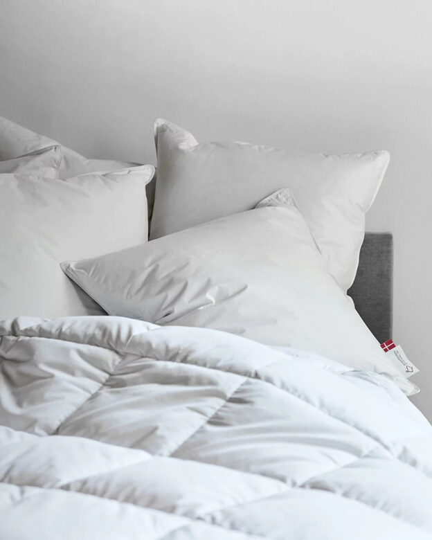 The Best Pillows and Pillowcases to Buy Now